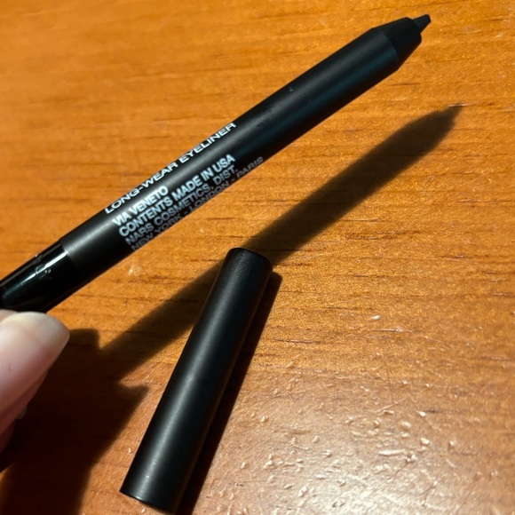NARS Long-wear Eyeliner - Picture 4 of 12